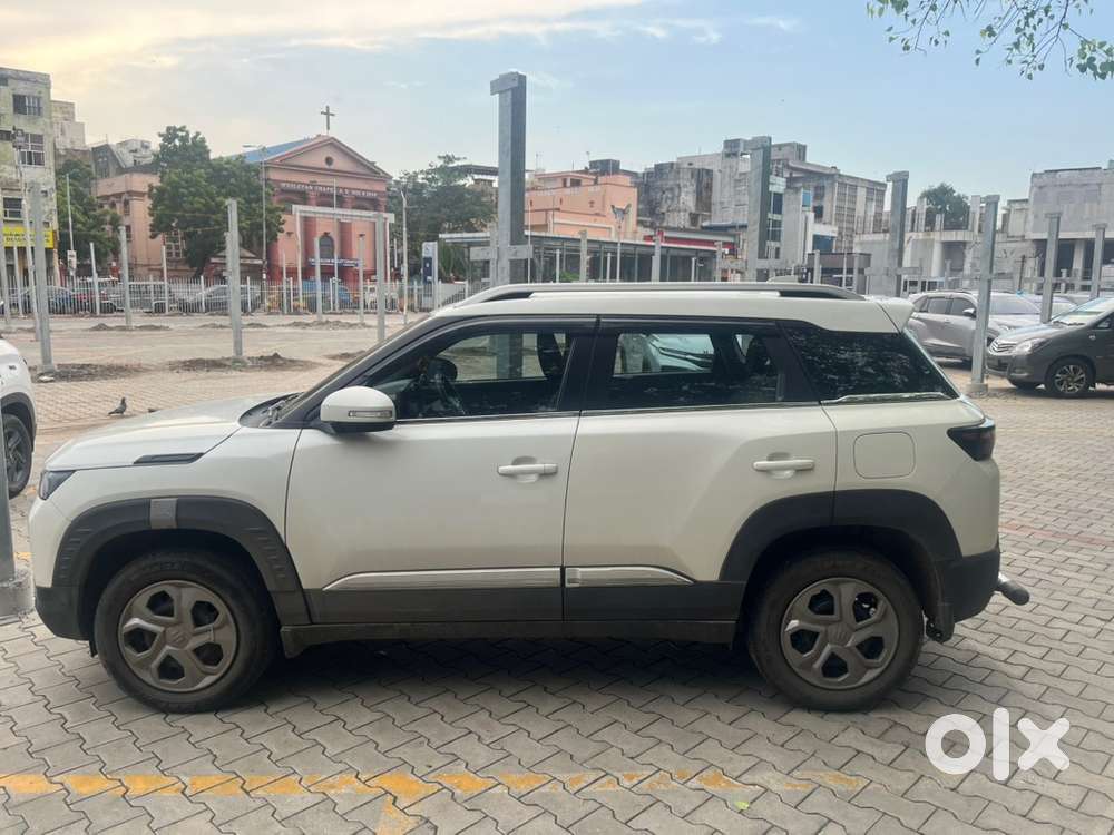 Maruti Suzuki Brezza 2023 Petrol Well Maintained