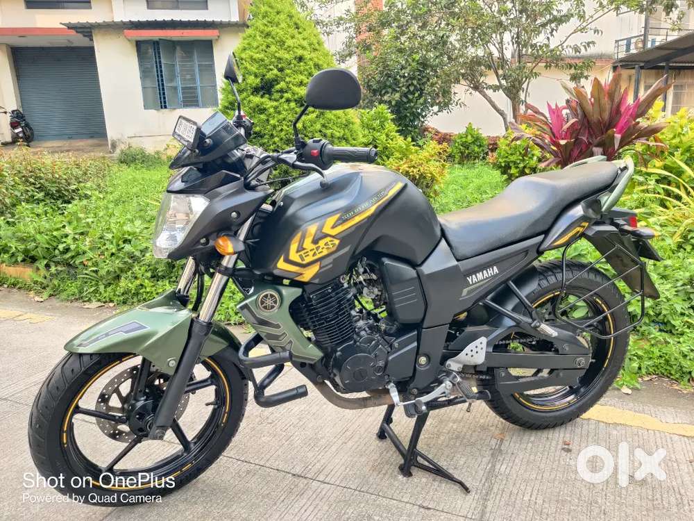 Yamaha fZS Military Edition in Showroom Condition