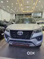 Toyota Fortuner 4X2 AT 2.8 Diesel, 2022, Diesel