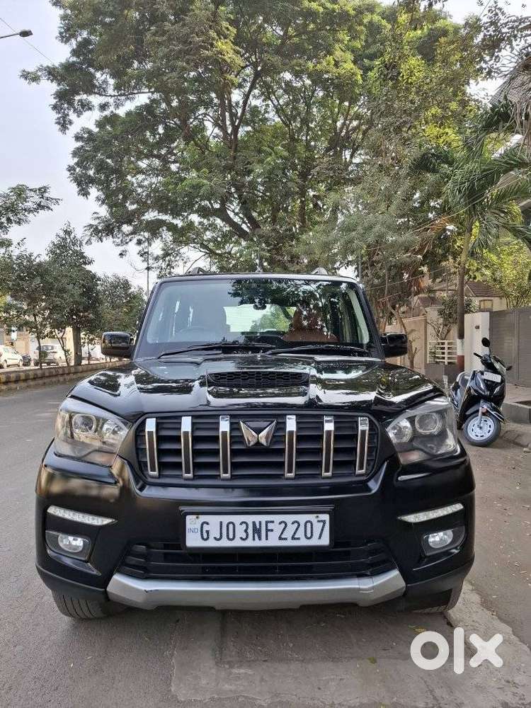 Mahindra Scorpio Classic 2.2 S 11 MT 7 Str, 2023, Diesel