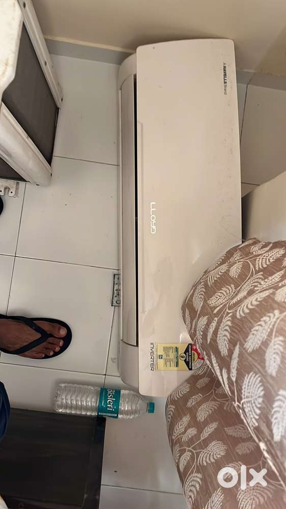 (Under Warranty) Lloyd Split Invertor AC 1.5 Tonnes