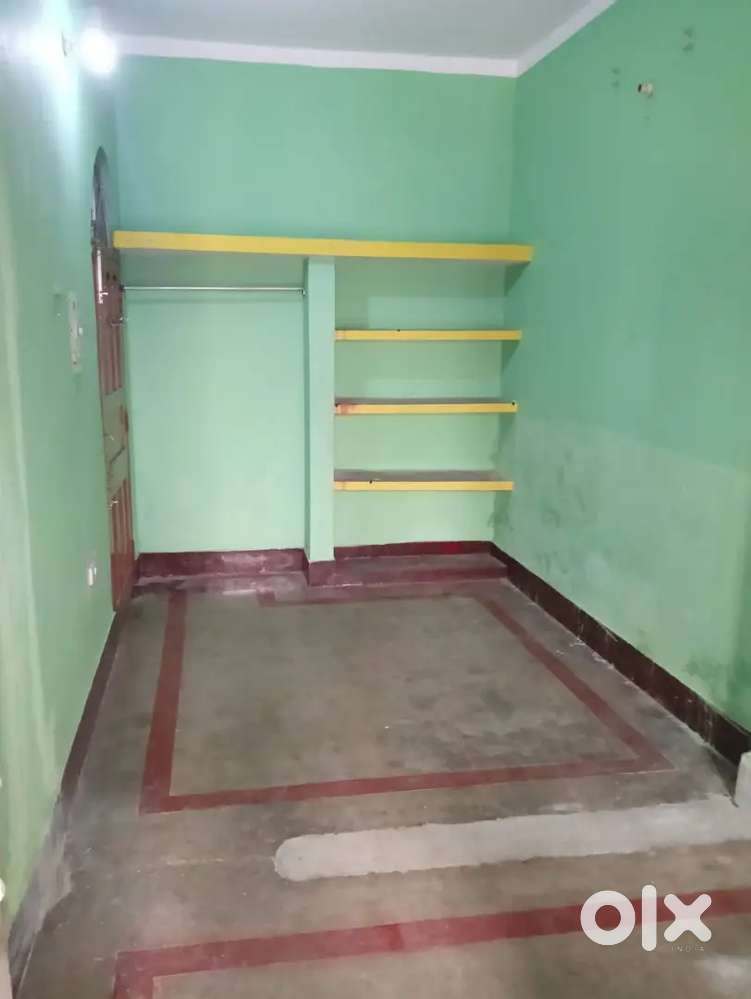 Rent 1 Room Kitchen and Separate Bathroom (Postal Park Indira Nagar)