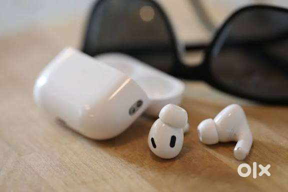 Apple AirPods pro with ANC