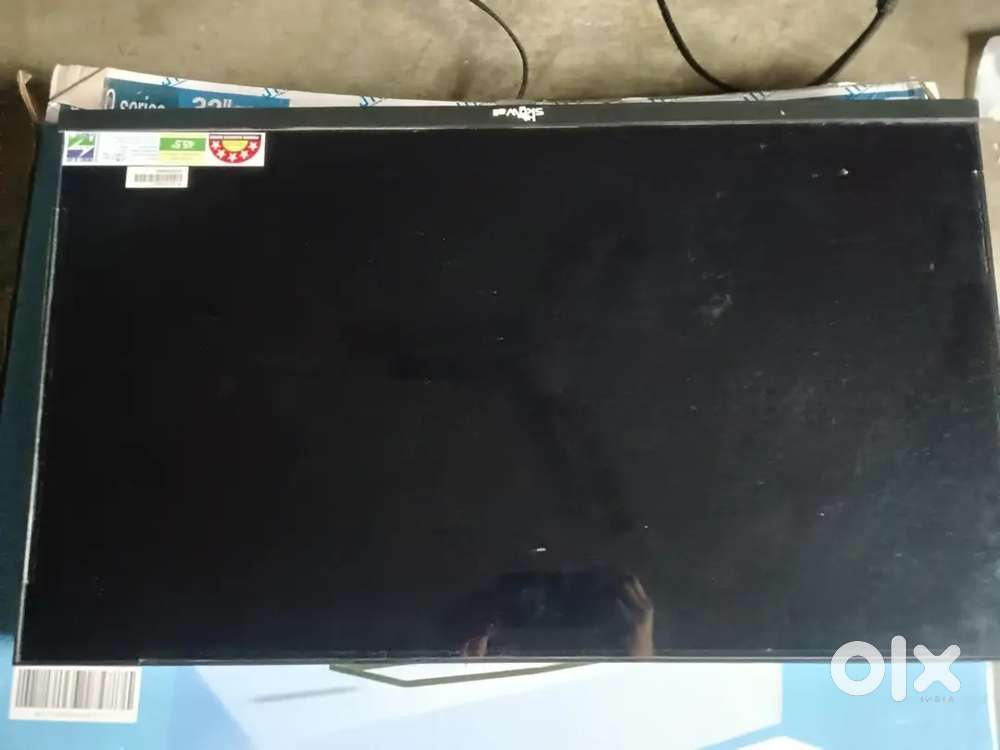 32-inch LED TV in Excellent Working Condition