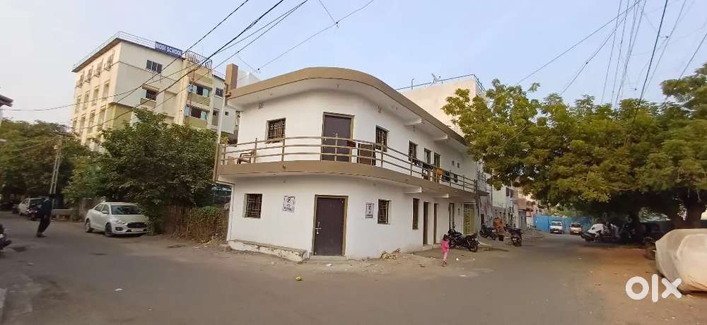 Shering bad available for boys with food wifi cool hat water and ex...