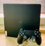 PlayStation 4 with all Original accessories