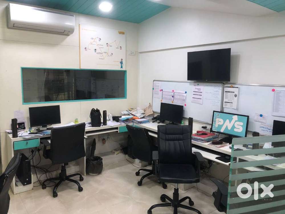 Commercial Office Space in JALAN CORNER Narayan Peth, Pune for sale