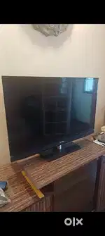 Toshiba 42 inch LED TV