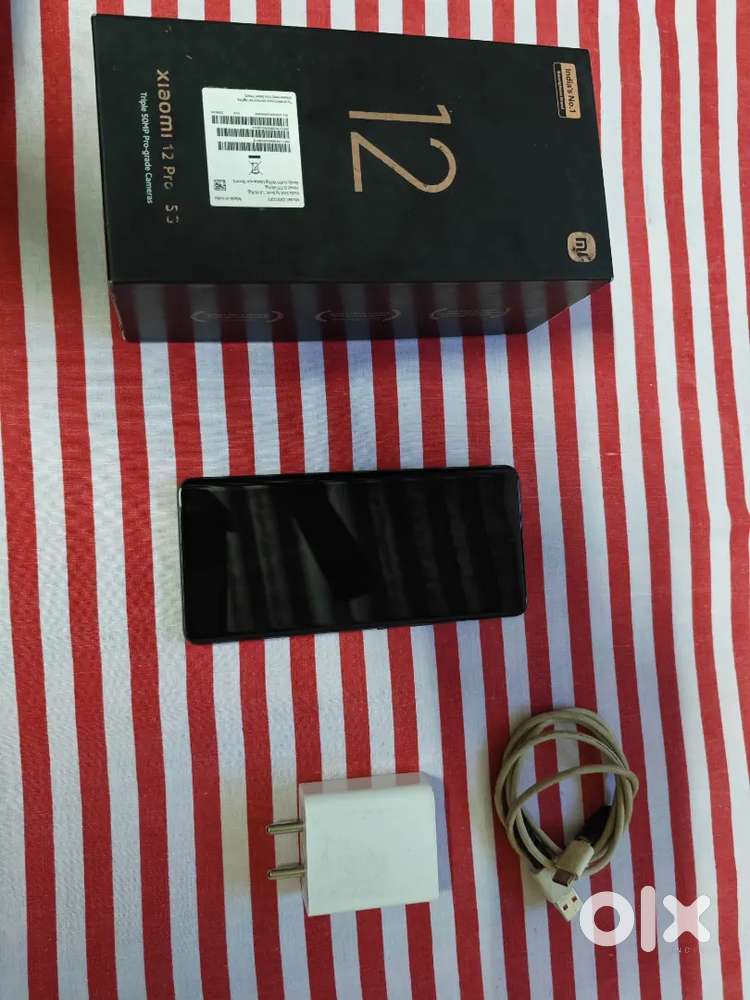 Xiaomi 12 pro *FLAGSHIP* 12gb/256gb top model brand new 2yr old