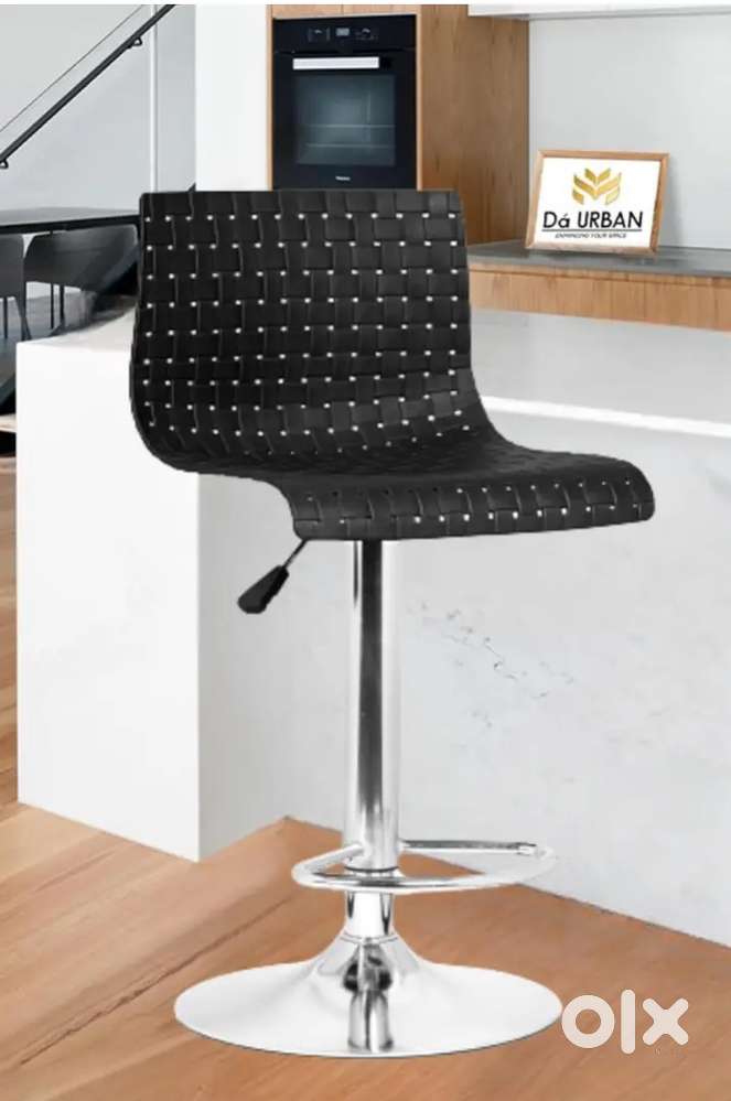 Adjustable & Revolving Bar Stool/Kitchen Chair/Cafetaria Chair Black