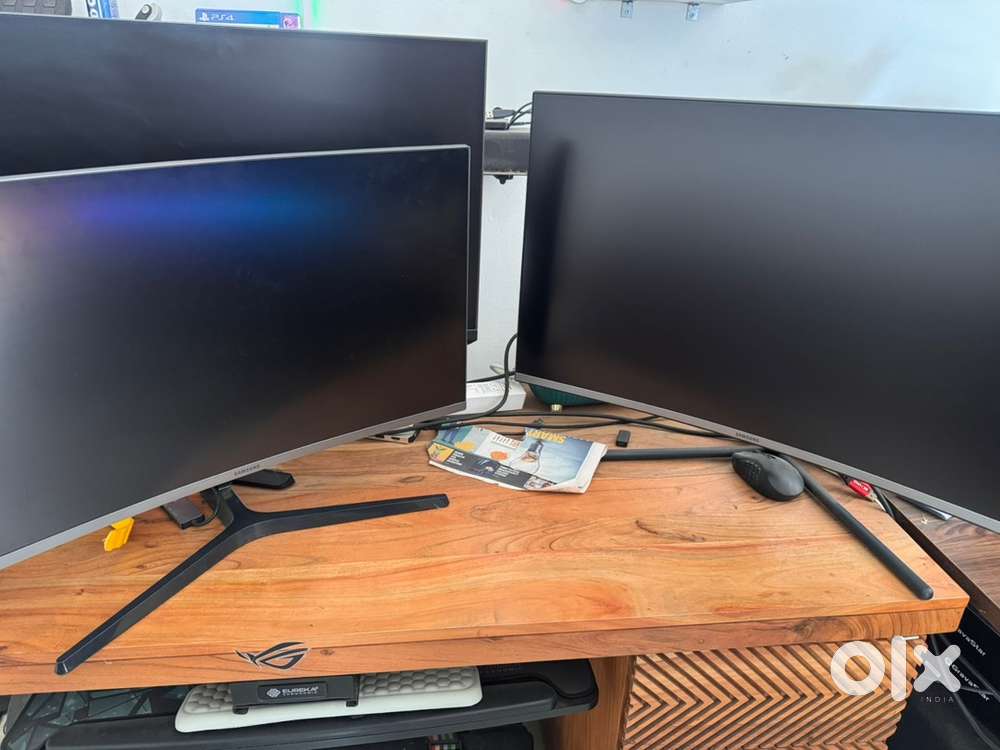 32 Inch(4k) and 27 Inch(2k) samsung VA panel gaming monitors