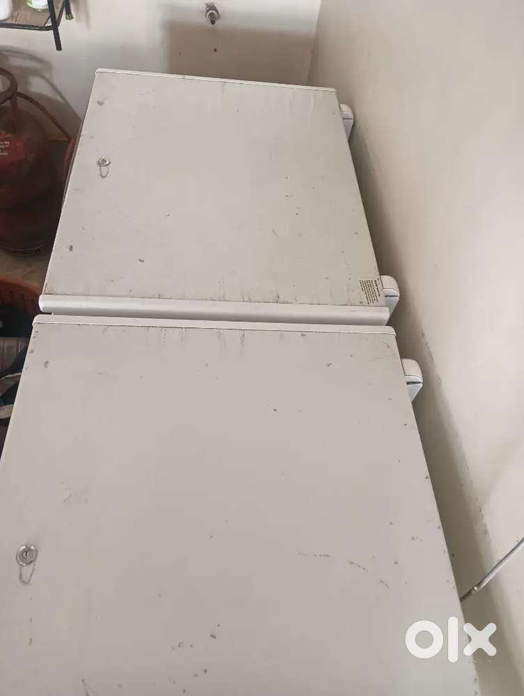 Blue Star 500 litre deep freezer