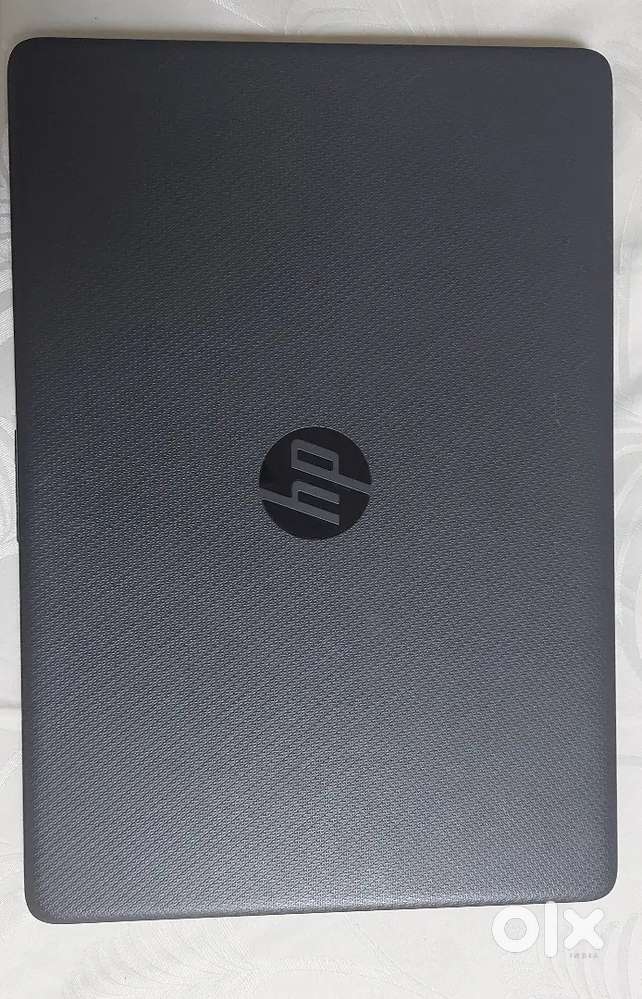 HP Laptop 245 G8