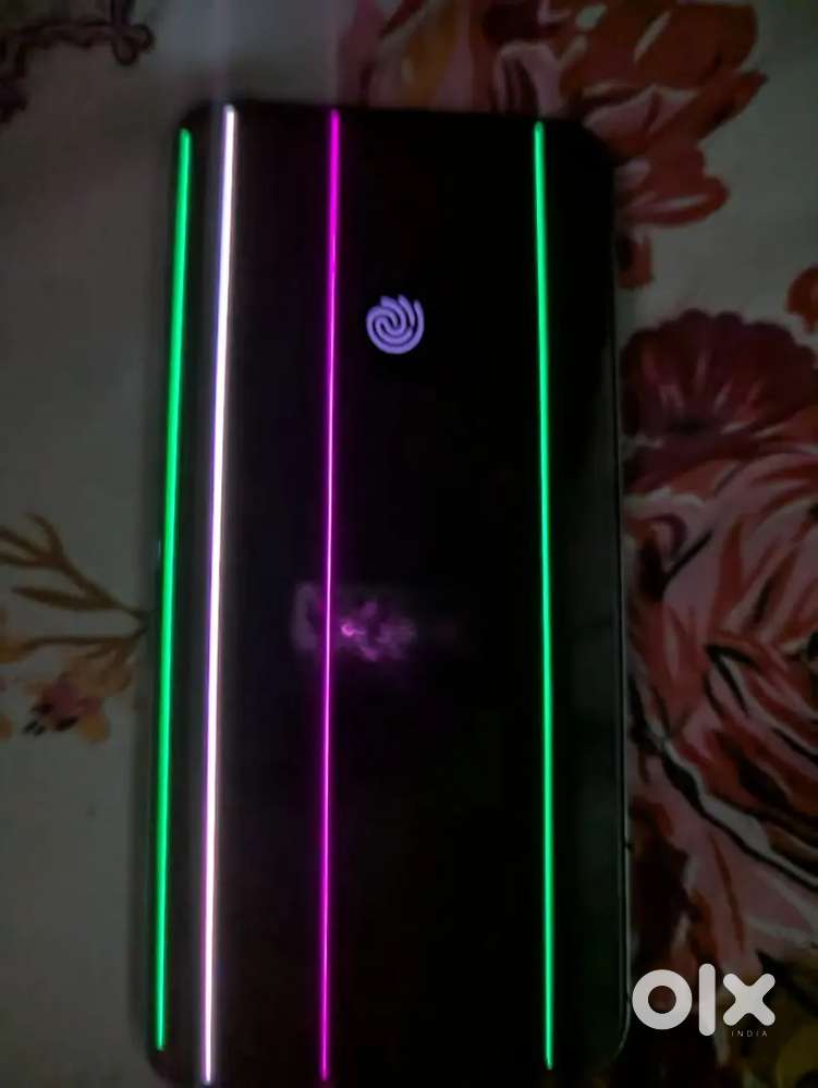 Samsung galaxy s22+ Good Condition Display Me line Hai