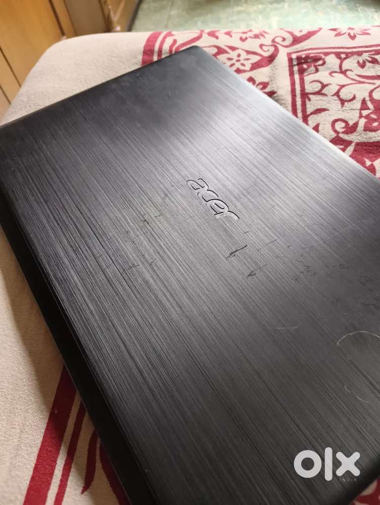 Acer Aspire 3 4GB RAM 1TB INTERNAL.
