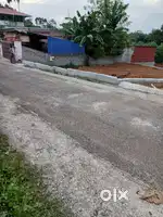 Plot for sale in near tecnocity twoway road frondage