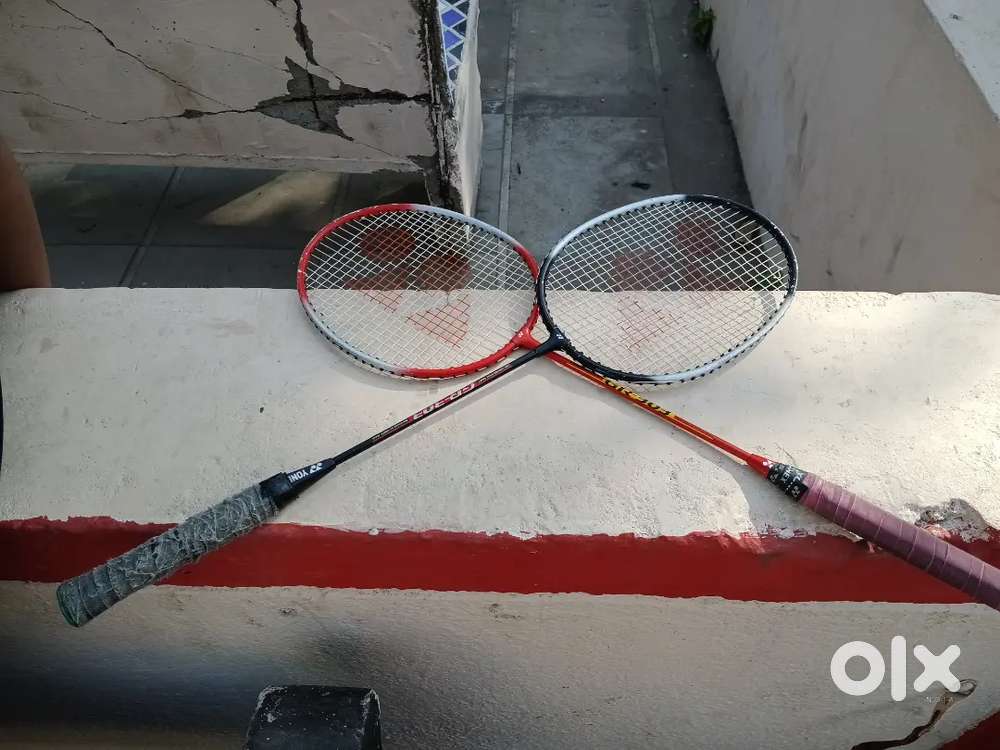 Per racket is sell on 699 rs