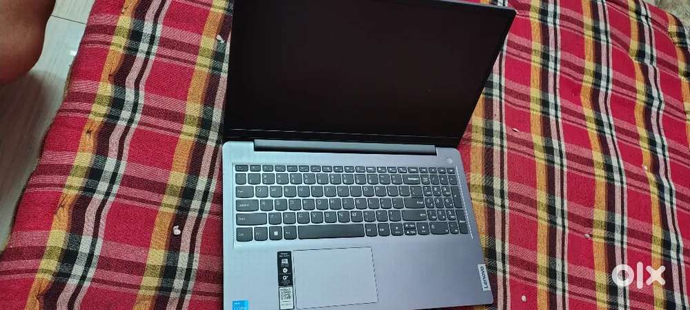 Lenovo c13 ..11th generation 8gb ram and 256 memory