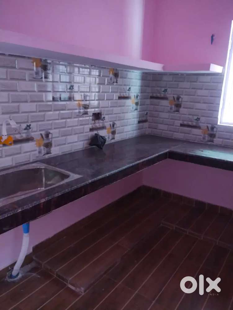 2 Bhk room for rent 8000 with electricity bill
