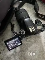 Canon 77D in good condition