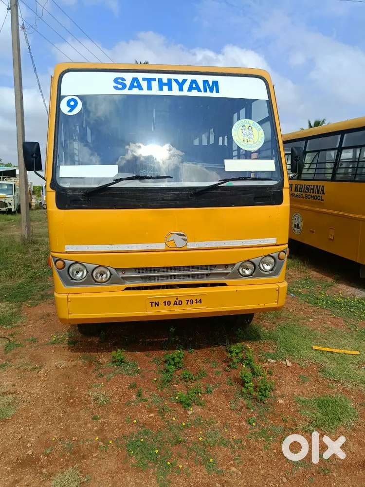 Eicher school bus