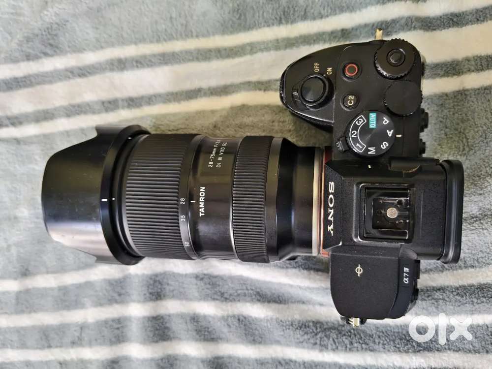 Sony m4 camera and 28-75 2.8 Tamron lens for sale