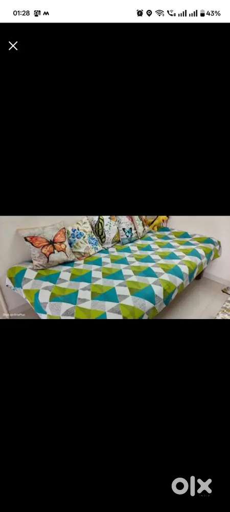 Urgent sell single bed Tick wood, size 3*6 ft with cotton mattress