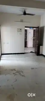 1st floor 2bhk Apartment house Sasthiri Road, ThillaiNagar.