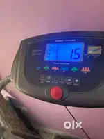 Treadmill electronic