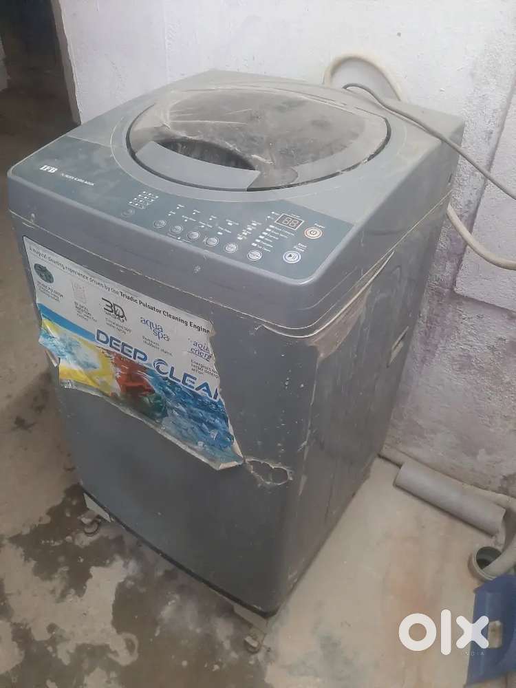 Washing machine (price is negotiable) it is in use.