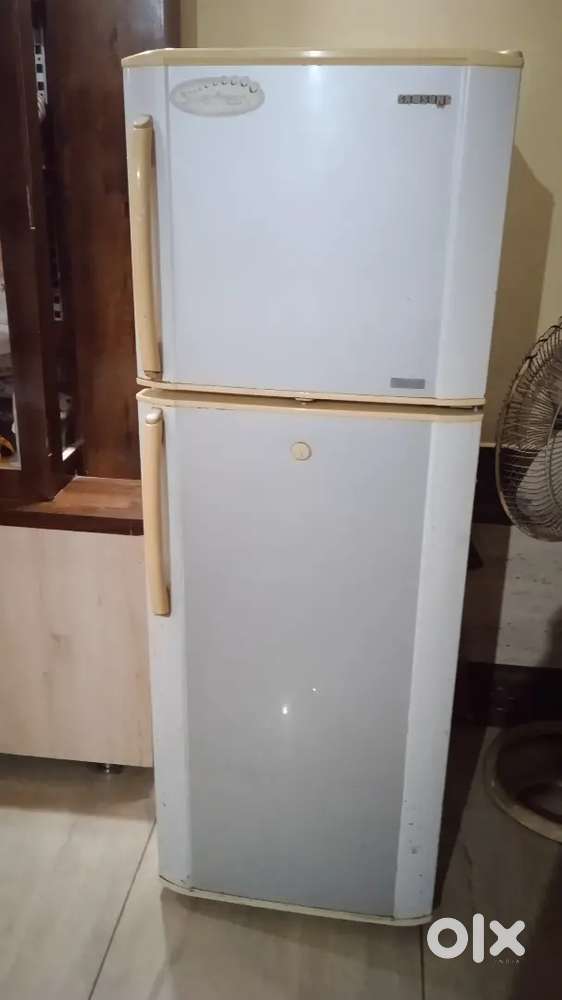 Double door fridge