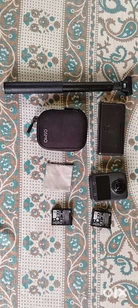 Urgent sale dji Osmo 360 Adventure Combo Sports and Action Camera