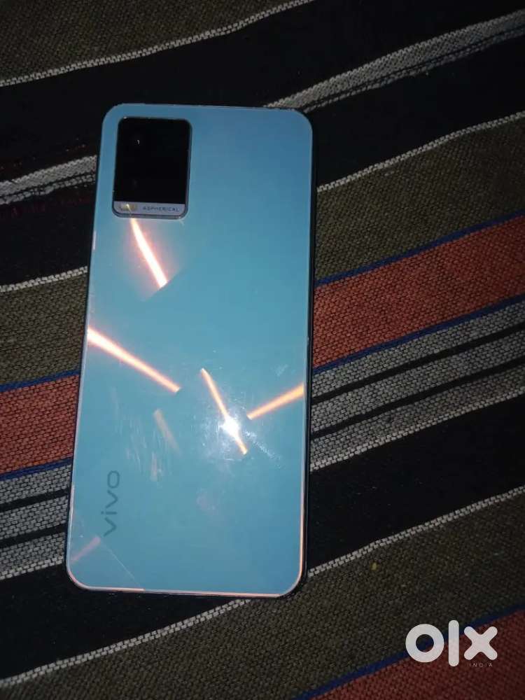 Vivo y21 Good condition 4,64