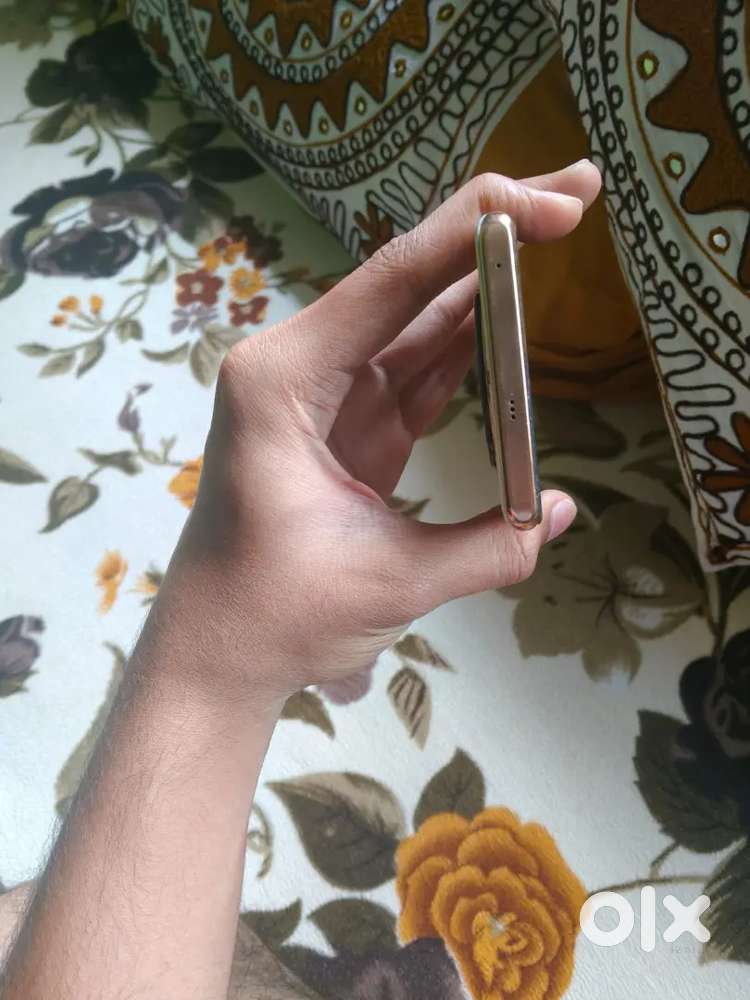 Realme 11pro 5g 8/128gb-with bill box