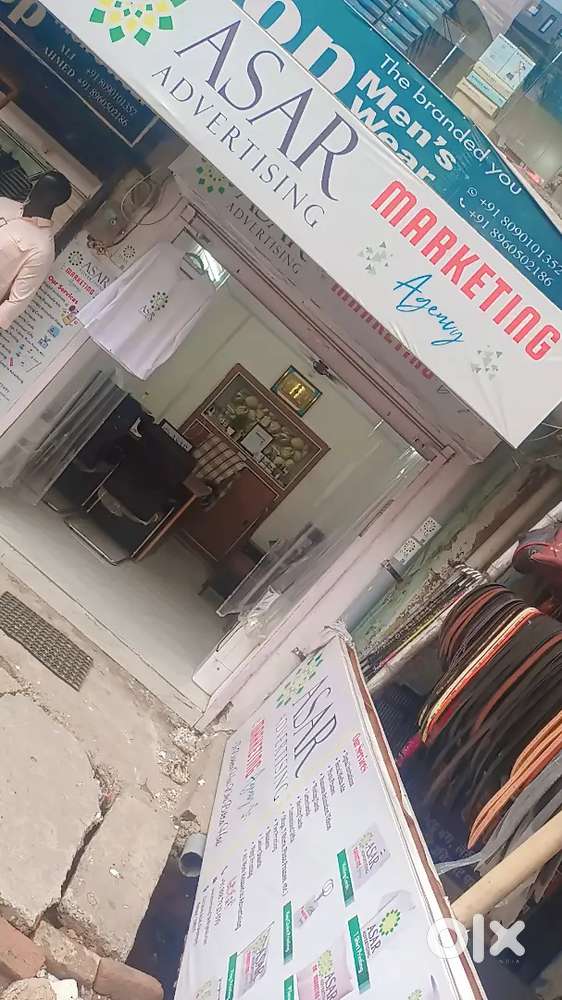 Main Road Shop for rent 18000 only