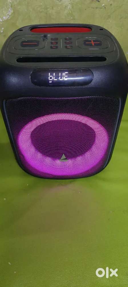 Boat Partypal 185 speaker With Mic