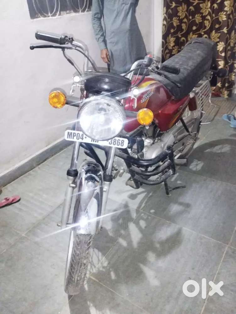 CD Dawn modified to Royal Enfield