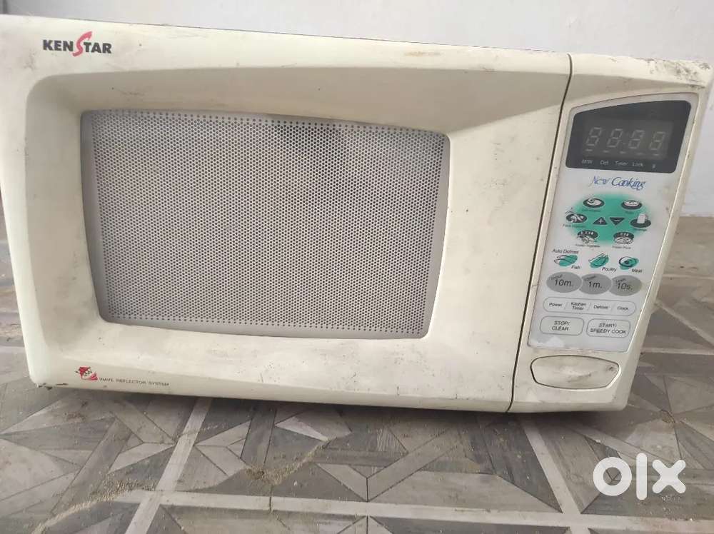 microwave oven