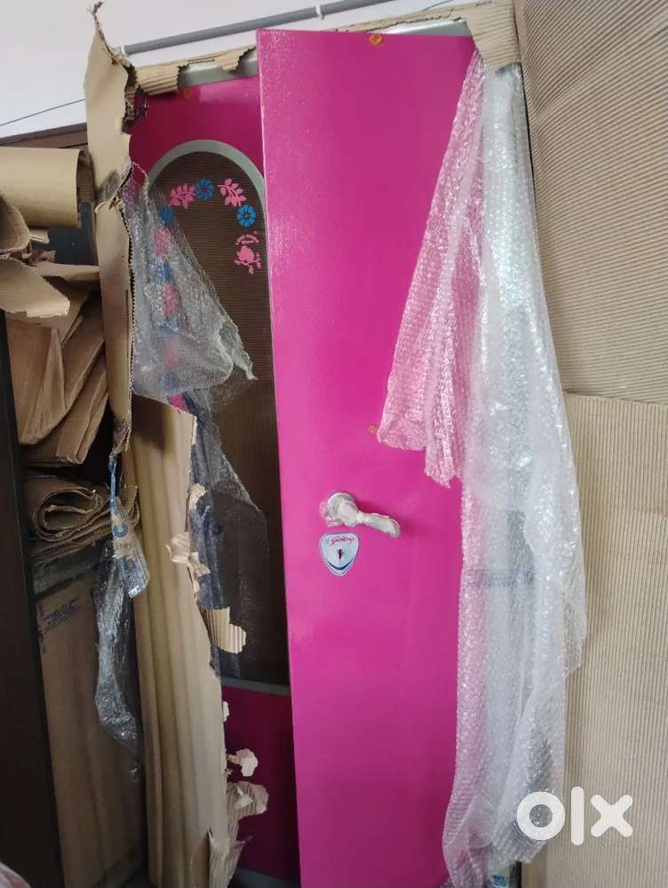New Beuro with 1month used
