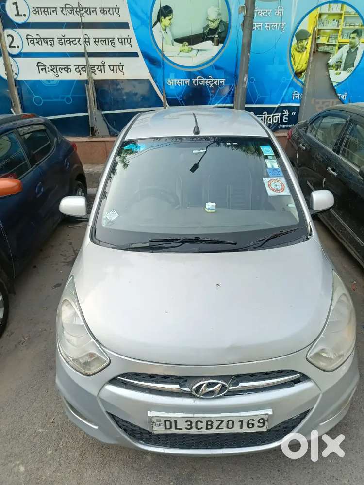 Hyundai I10 Magna with CNG.