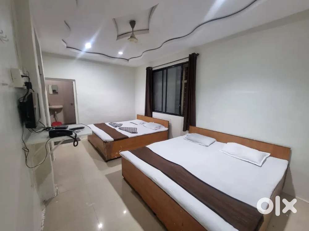 राहण्याची  व  दोन टाइम जेवण, सकाळी नाशठा  चि सोय