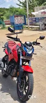 URGENT SALE XTREME 160 R .  SHOWROOMCONDITION