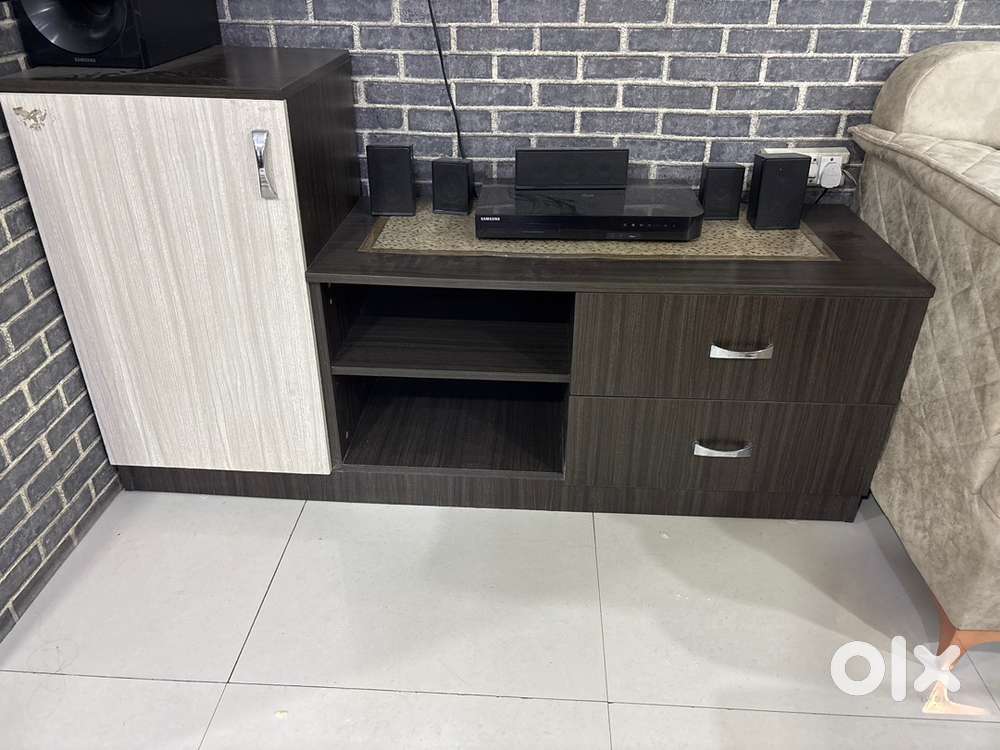 TV Cabinet