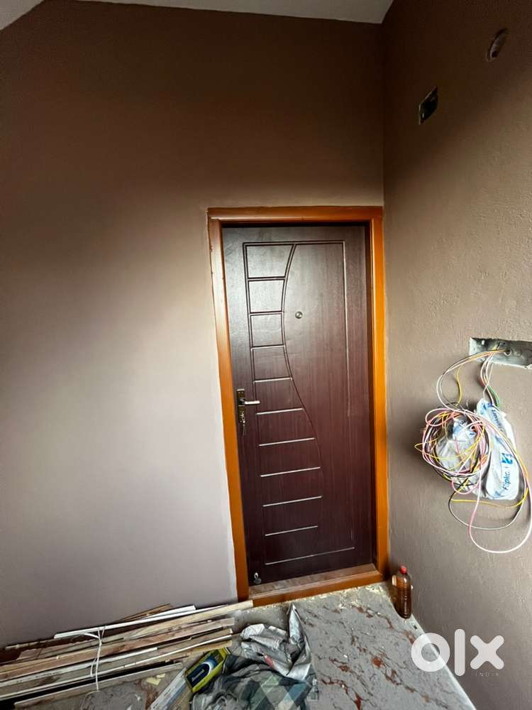 1bhk 2 portion available new house