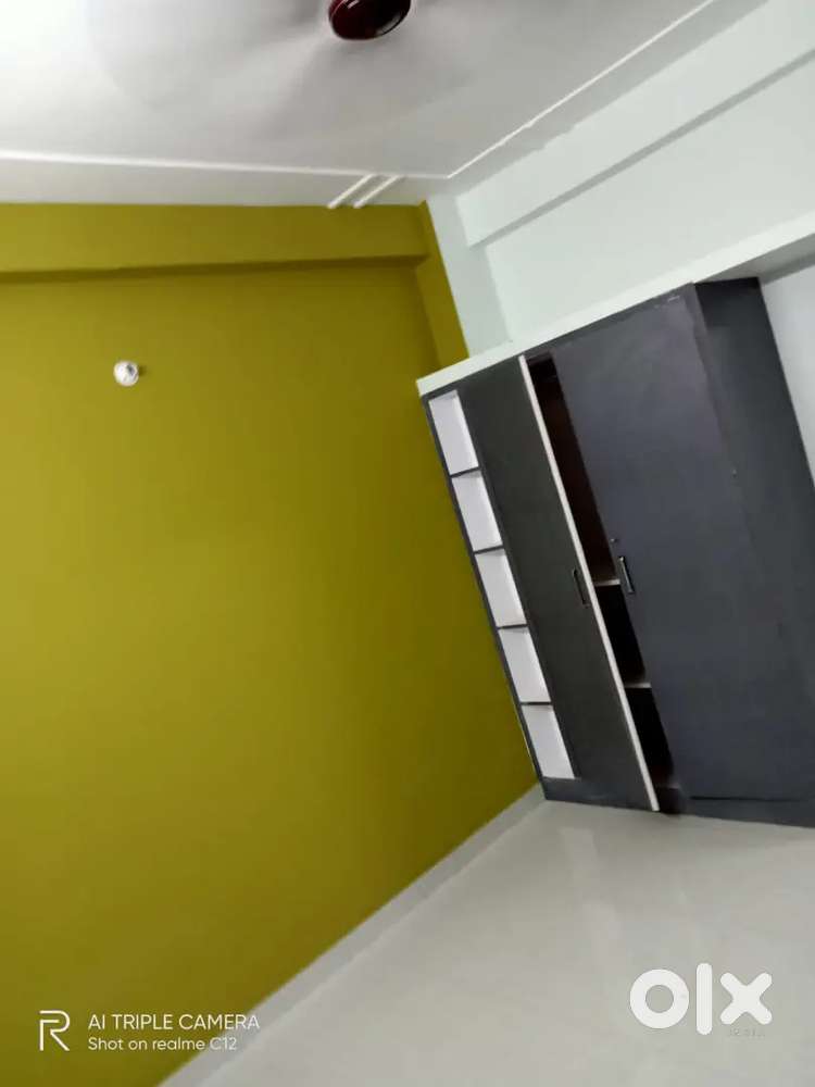 2room set Indira Nagar independent semi furnished