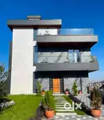 Oraiyan lagacy villa