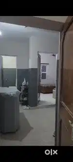 Single room in 4bhk (north campus)