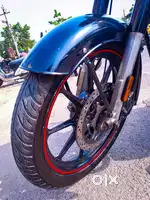 I'm selling my royal Enfield classic 350 stelght black.