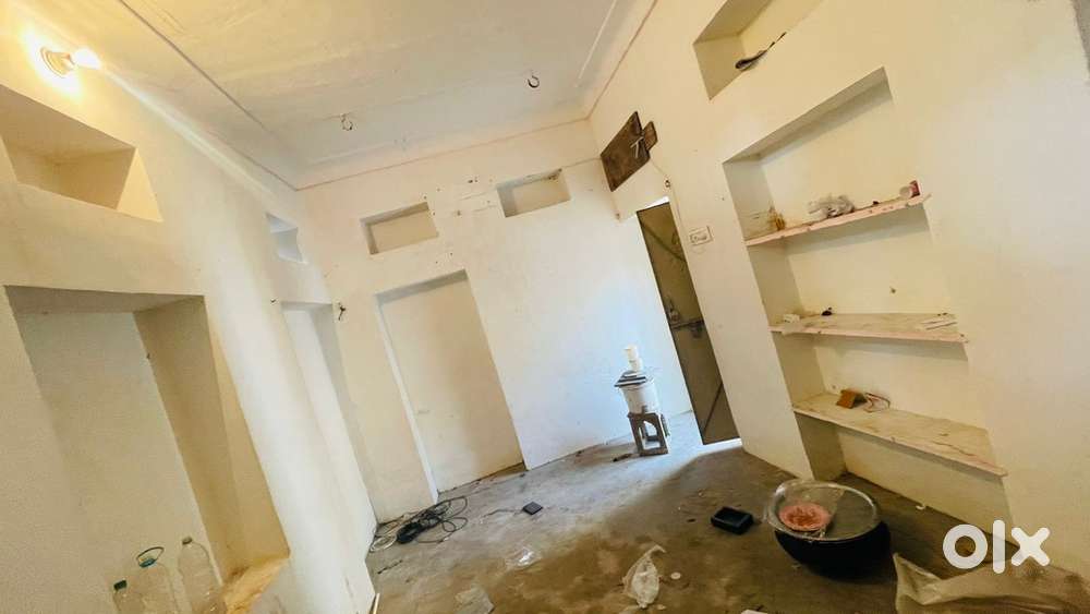 Main Road Property for Rent