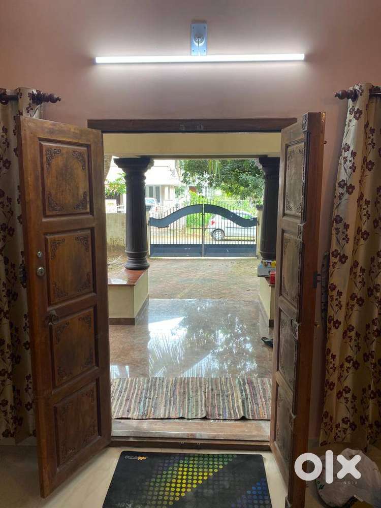 2BHK Gnd floor for Govt or Bank Employees, With Cots/Beds, Stove etc